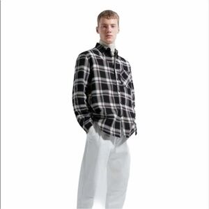 Zara Men’s Plaid shirt
